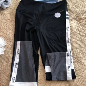 Never worn VS PINK highwaiste active sport legging